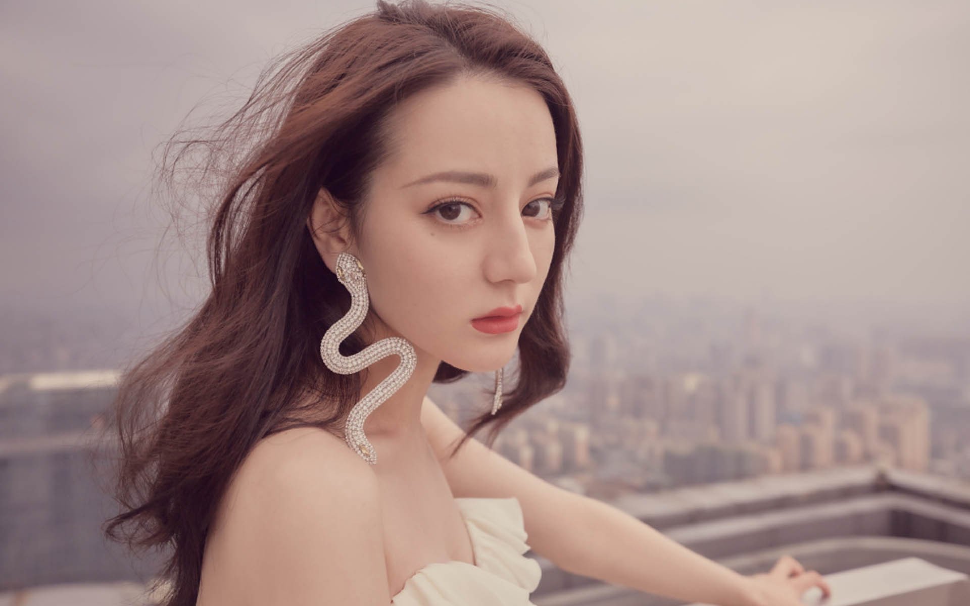 华体会app安装-“腰旗美式橄榄球：东部新区赛场成全民热议的运动话题”  第3张