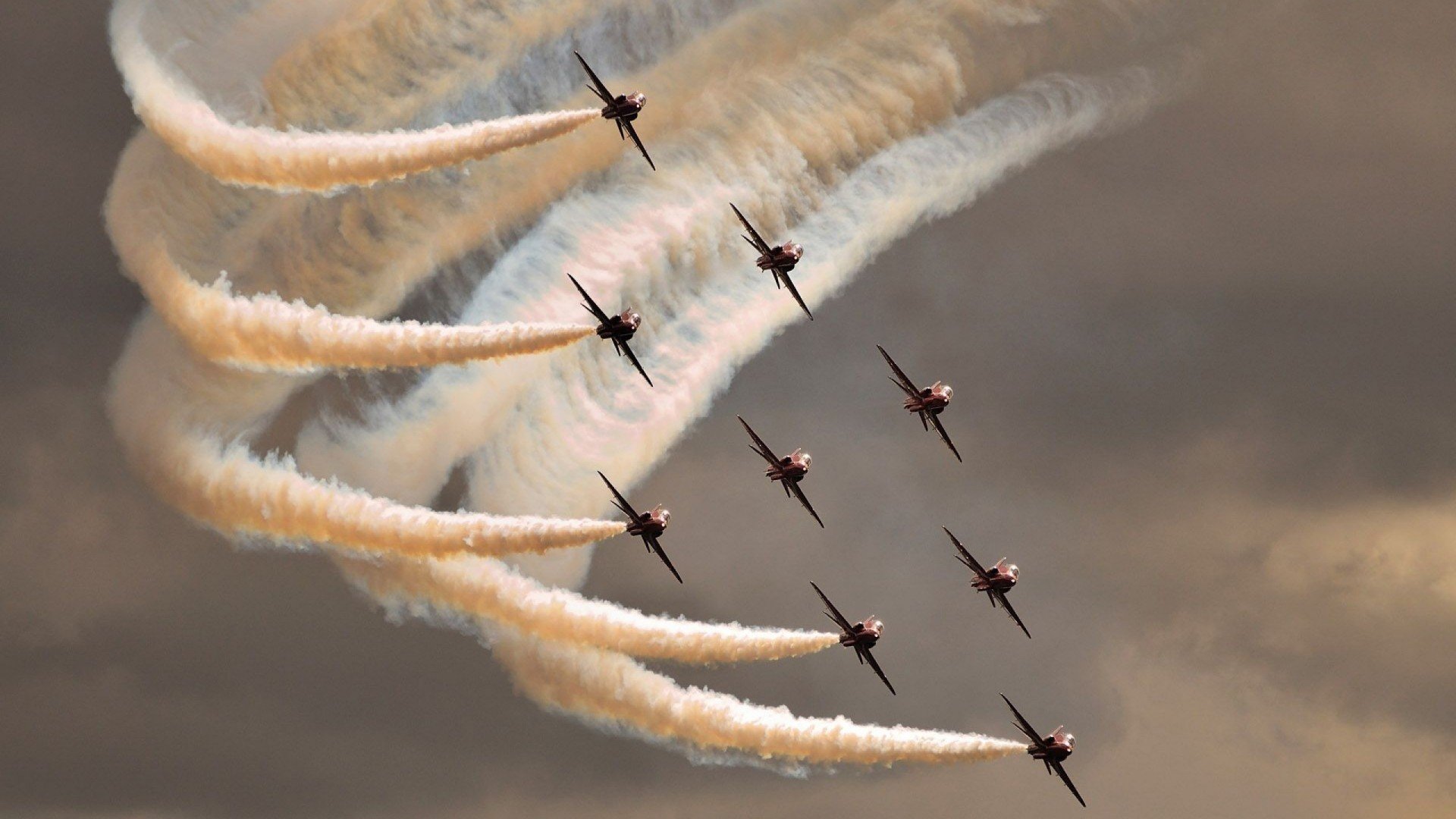 华体会登录入口-选手该项目体能分配策略科学合理