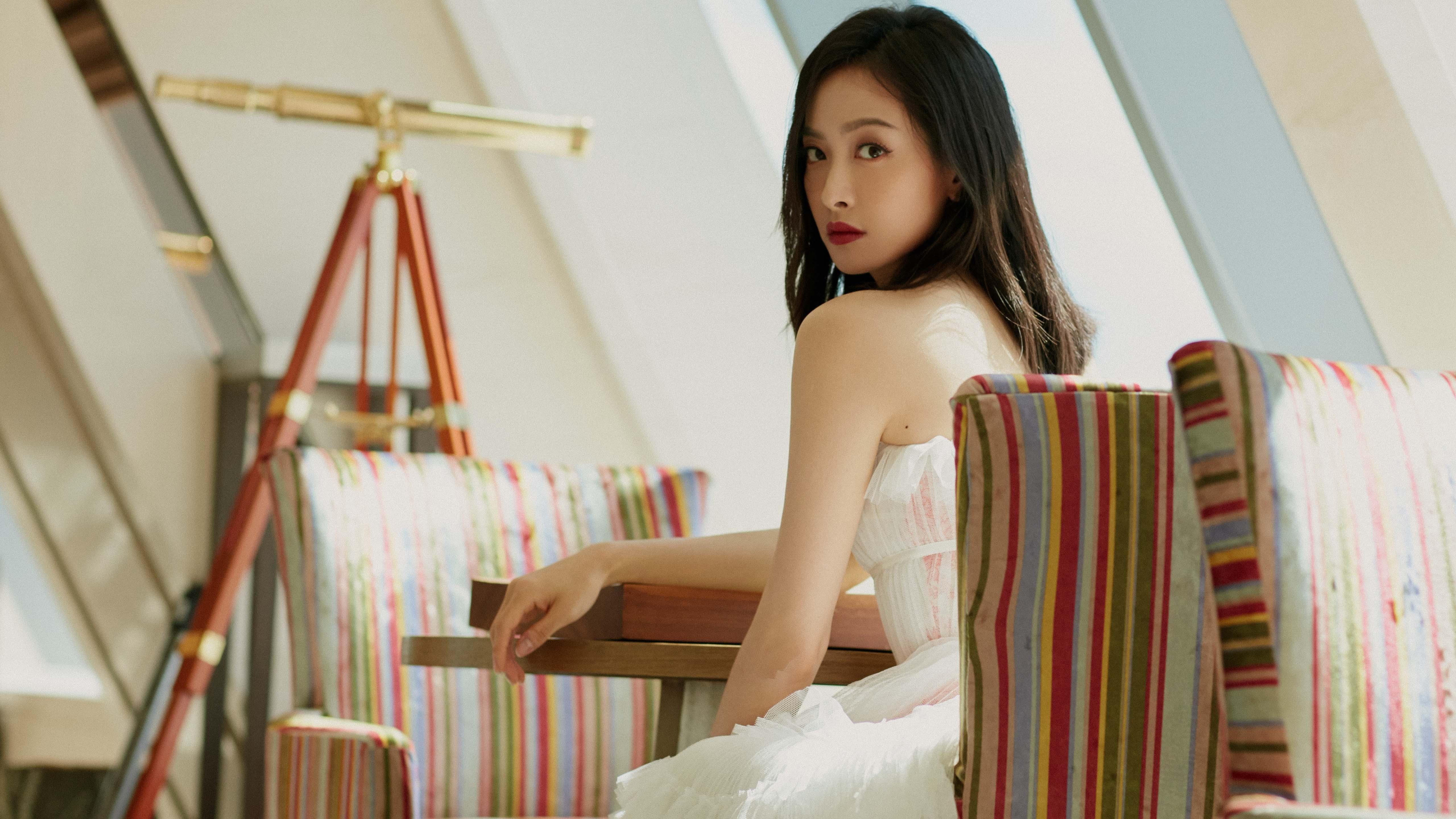 华体会app安装-后防多次关键解围化解险情稳定军心展现老将价值，后防的意思