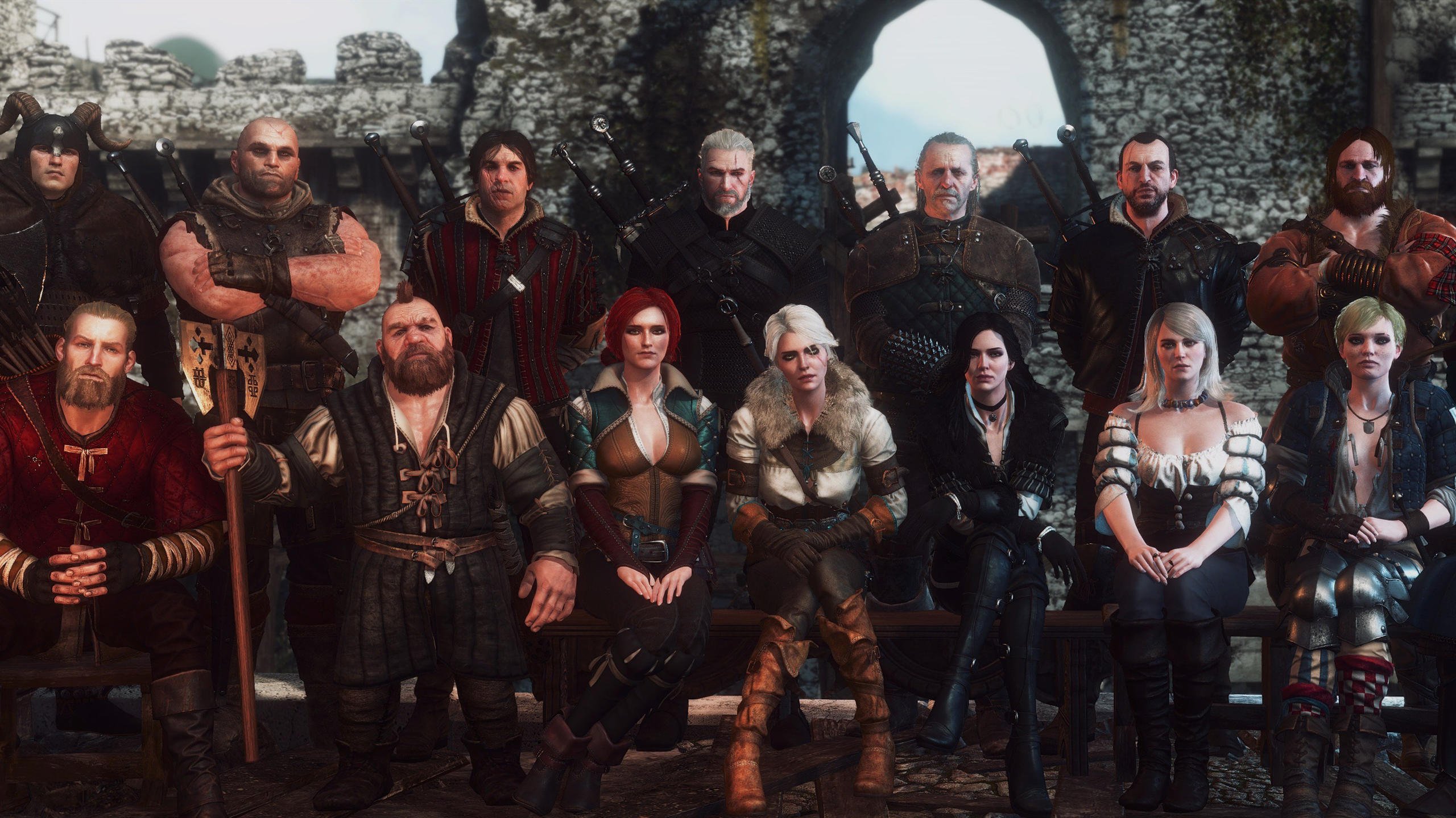 华体会在线-女子篮球加强传球视野训练提升组织效率，女生行进传球技巧