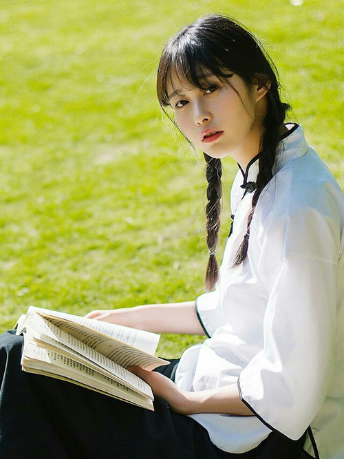 华体会登录地址-巴雷特：背后稳如磐石，带领全黑队在关键时刻发挥巨大战术影响